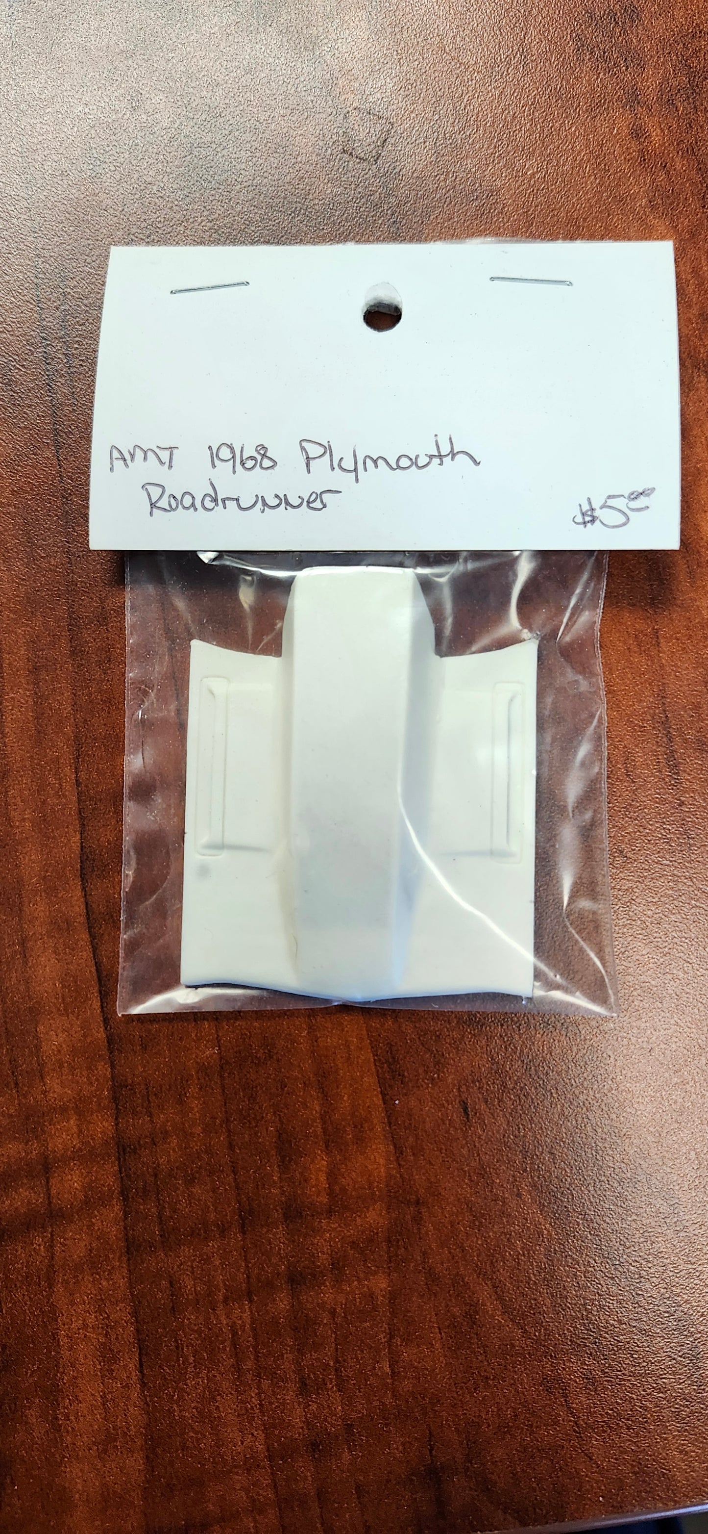 AMT 1968 PLYMOUTH ROADRUNNER