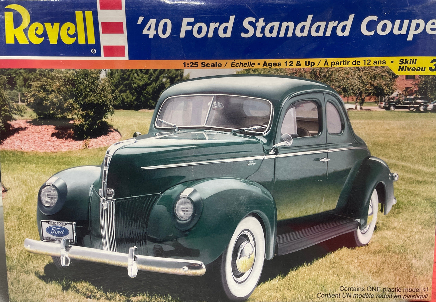 Revell 1940 Ford Standard Coupe
