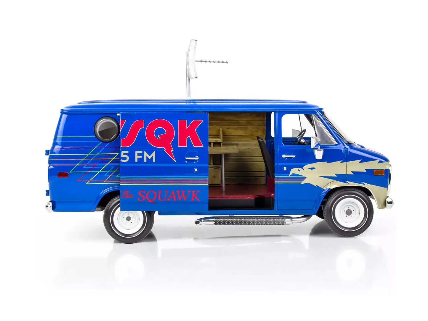 Revell Stranger Things  1977 GMC "The Squawk" Van