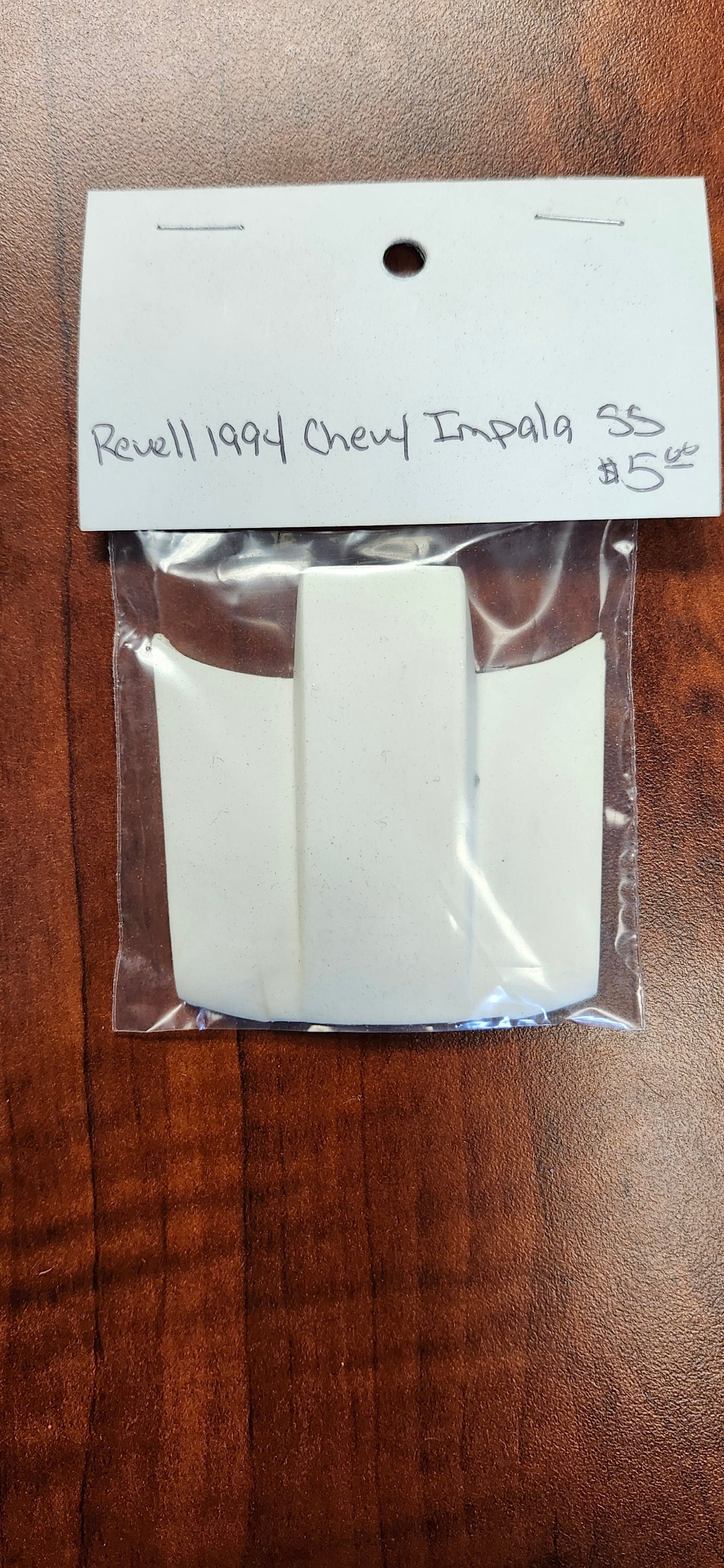 REVELL 1994 CHEVY IMPALA SS