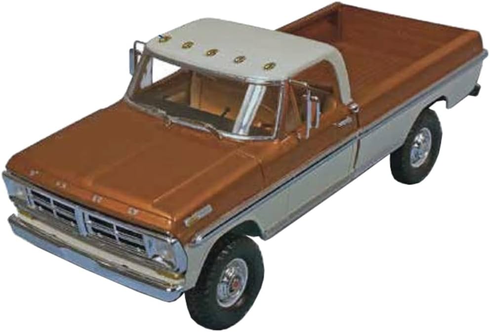 Moebius 1972 F-250 Ranger XLT with Snow Plow