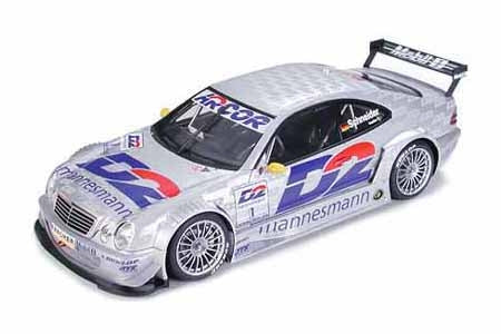 Tamiya Mercedes-Benz CLK DTM 2000 Team D2