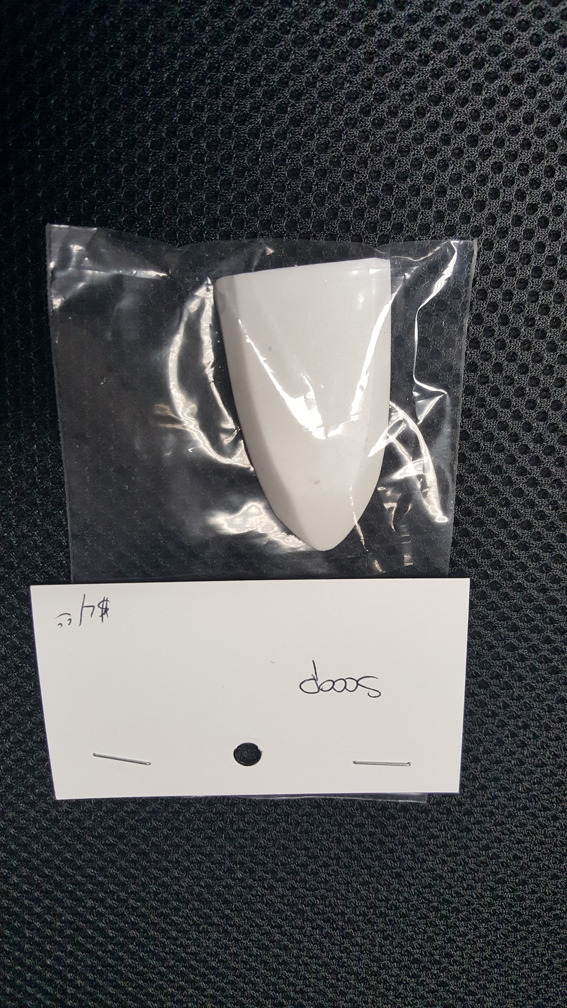 Larrys Resin V Cowl Hood Scoop - Innovative Slots