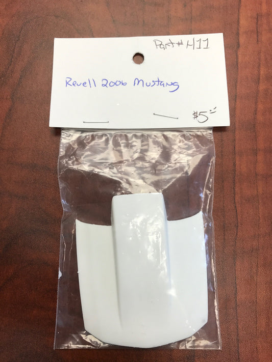 LARRY'S RESIN REVELL 2006 MUSTANG H11